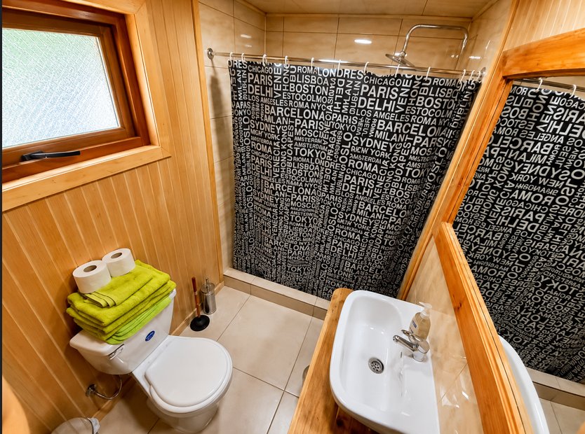 Baño de la Cabaña Chercán